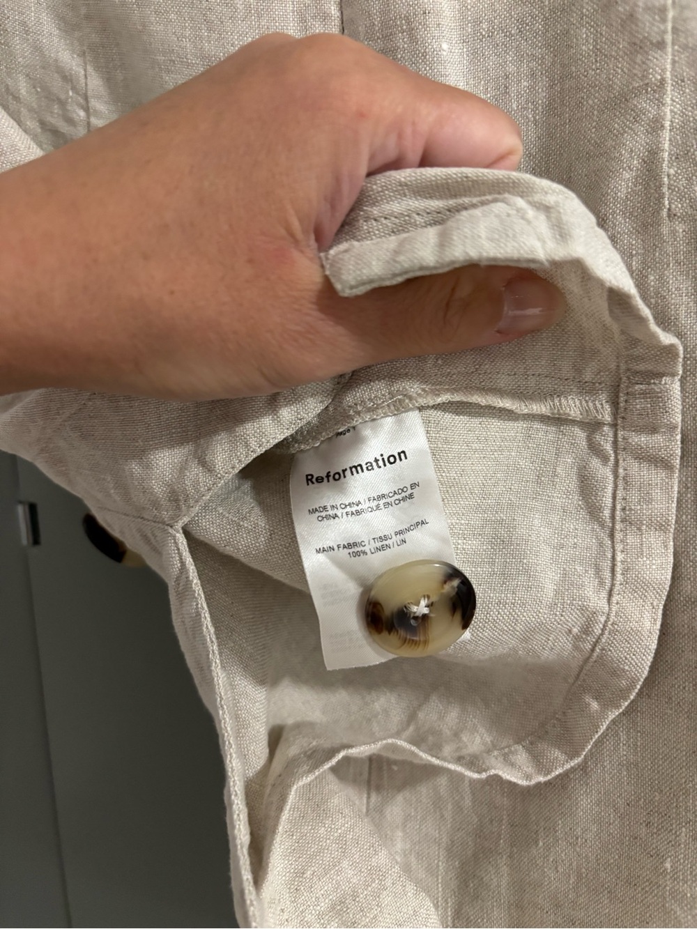 Reformation Taylor Linen Skirt in Beige Oatmeal Button-Detail - Picture 7 of 7